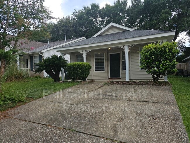 Primary Photo - 111 Wildflower Ln