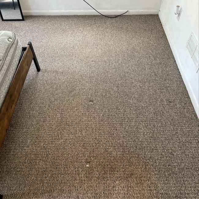 Building Photo - 129-1/2 E Cleveland Ave