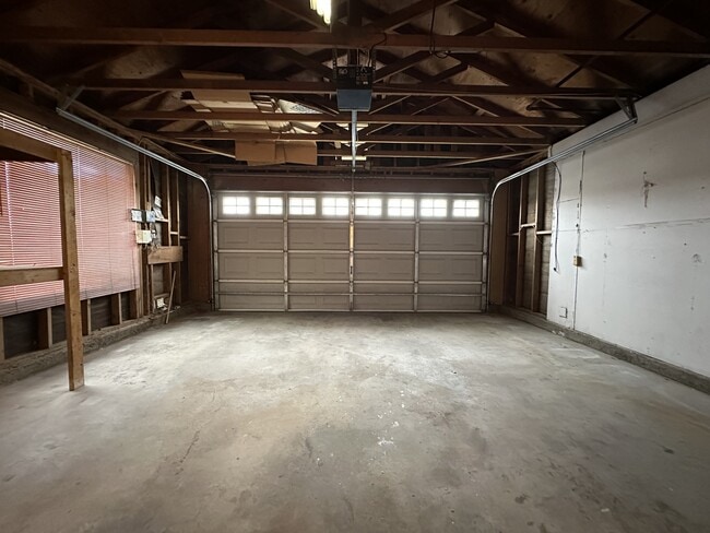 Building Photo - 2752 Moose Creek Ln