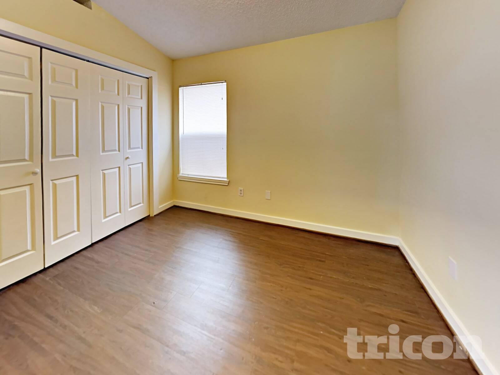 Building Photo - 3247 Jorns St