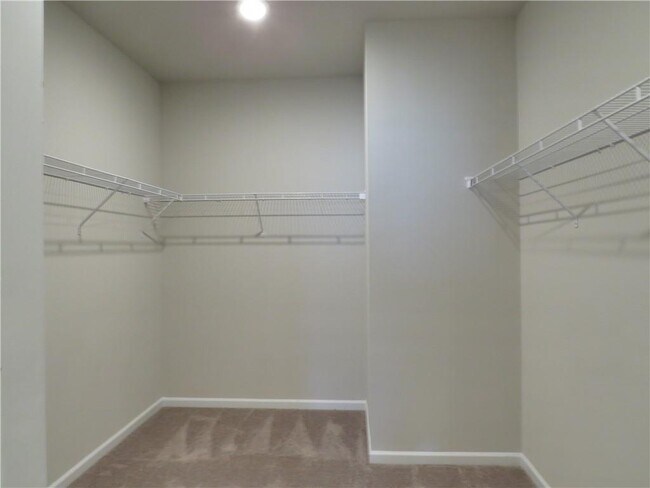 Building Photo - 5228 City Walk Dr