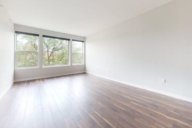 Floorplan - 520 E Armour