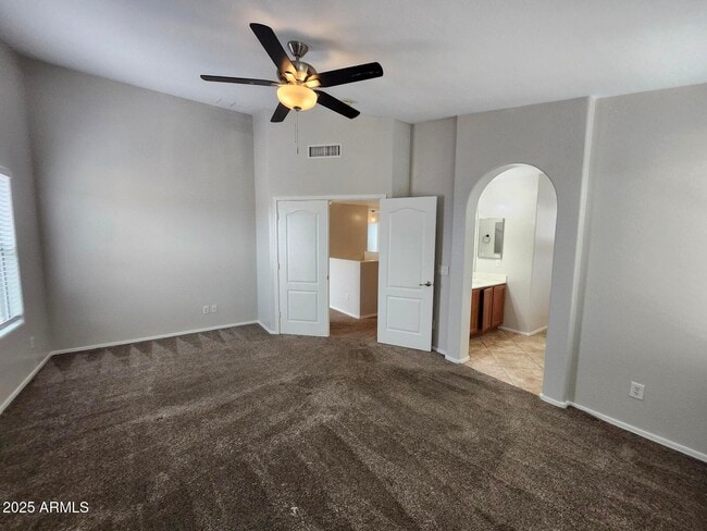 Building Photo - 851 S Cerise