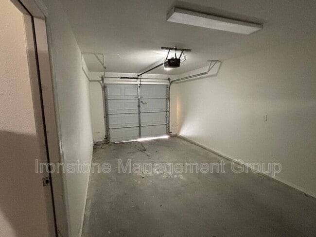 Building Photo - 3817 S 29th W Ave