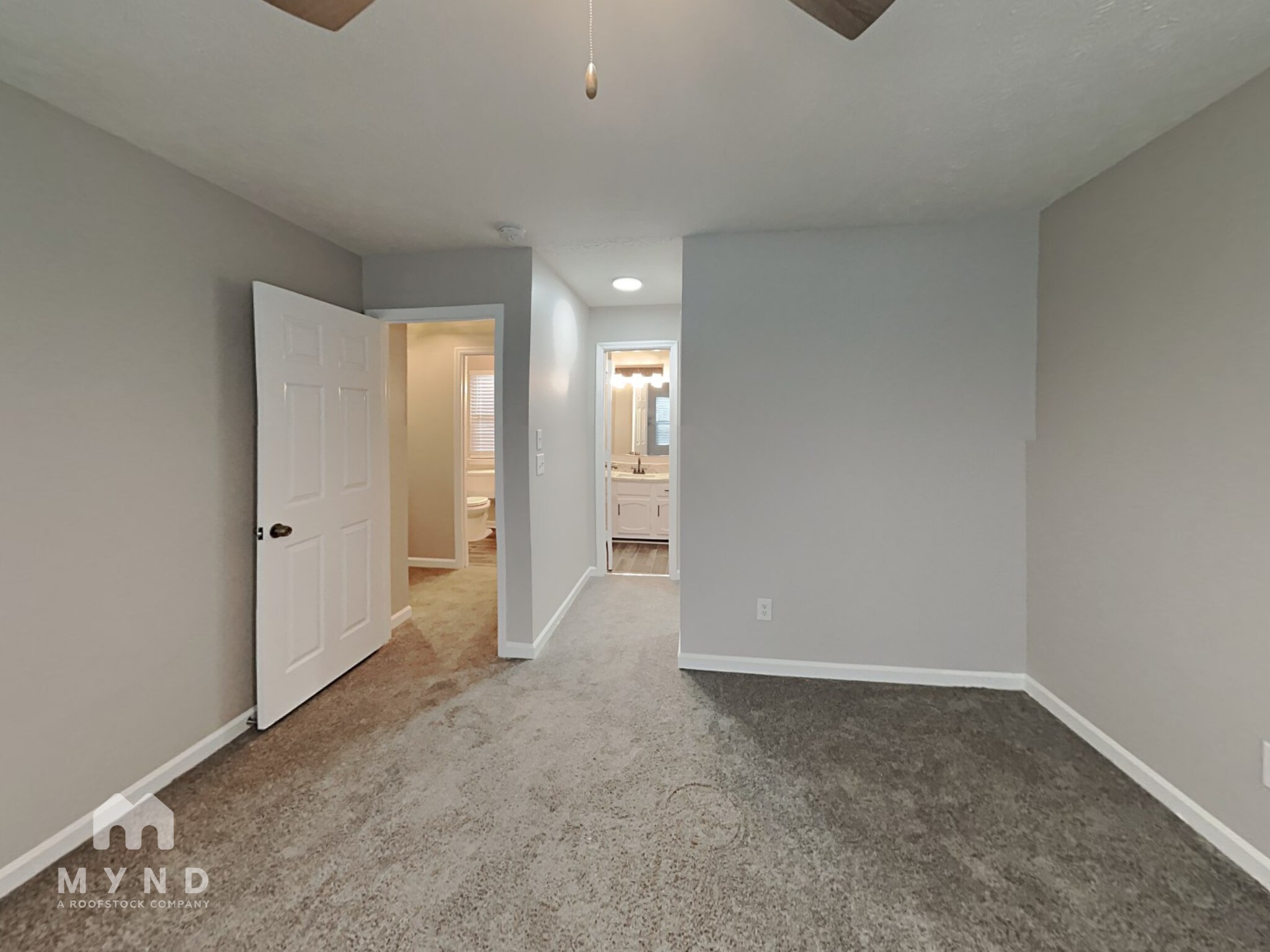 Building Photo - 528 Crestridge Ct