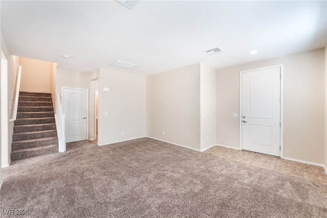 Building Photo - 10625 Mt Jefferson Ave