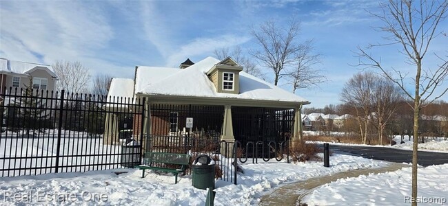 Building Photo - 27999 Middleton Dr