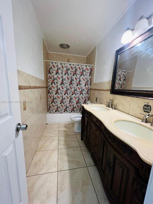 Building Photo - 3600 NW 175th St