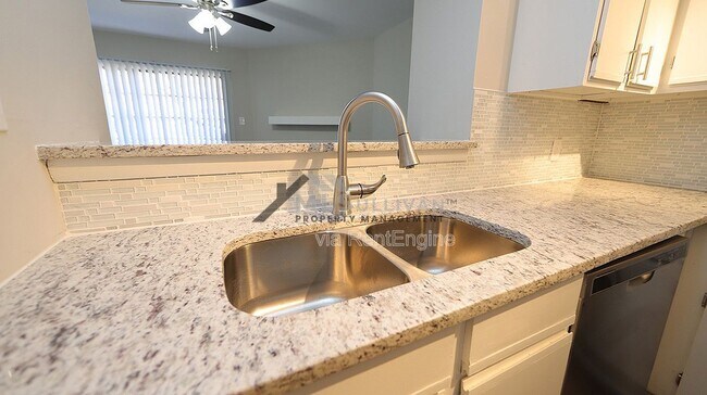 Building Photo - 3702 Chimney Ridge Pl