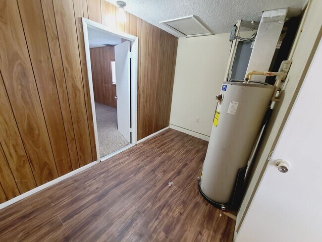 Building Photo - Charming Four Bedroom One Bathroom House photos coming soon