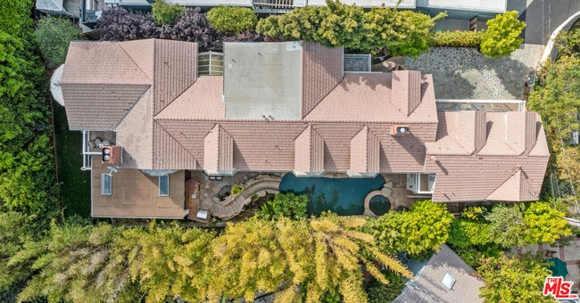 Building Photo - 515 S Westgate Ave