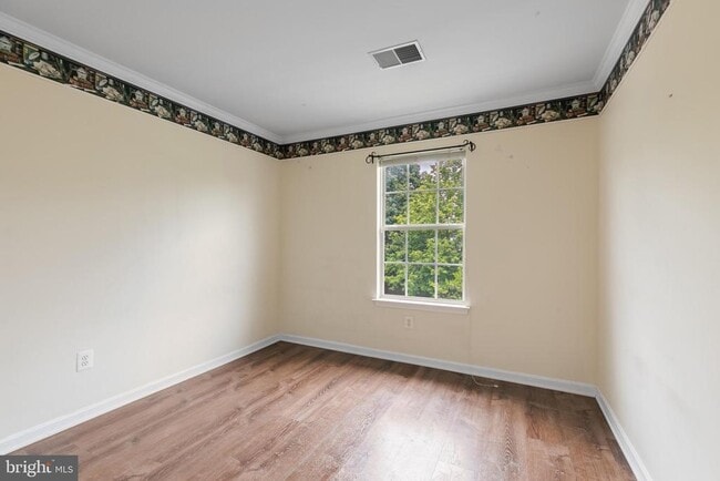 Building Photo - 21639 Kings Crossing Terrace
