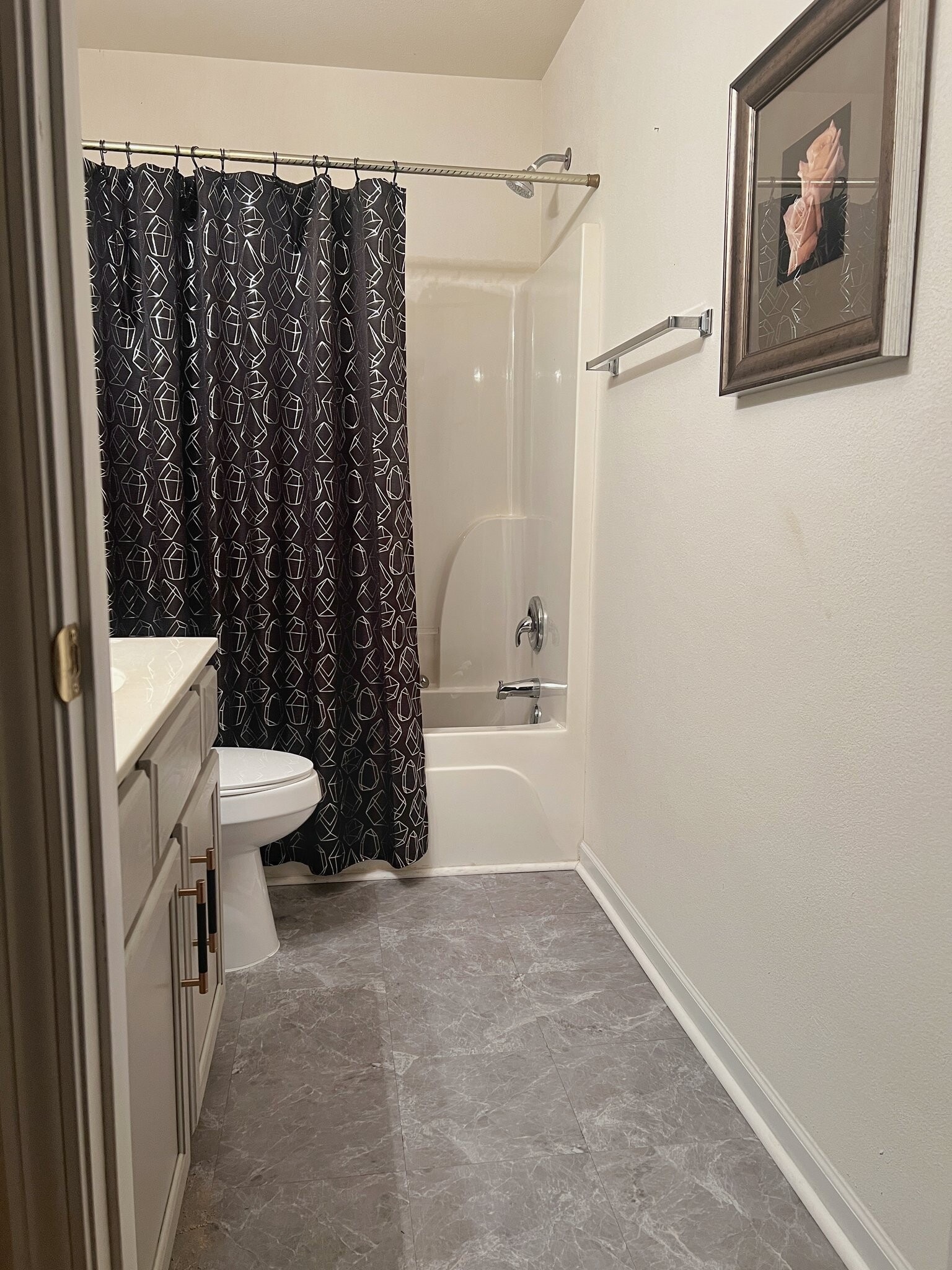 Building Photo - 4420 Eaves Ln