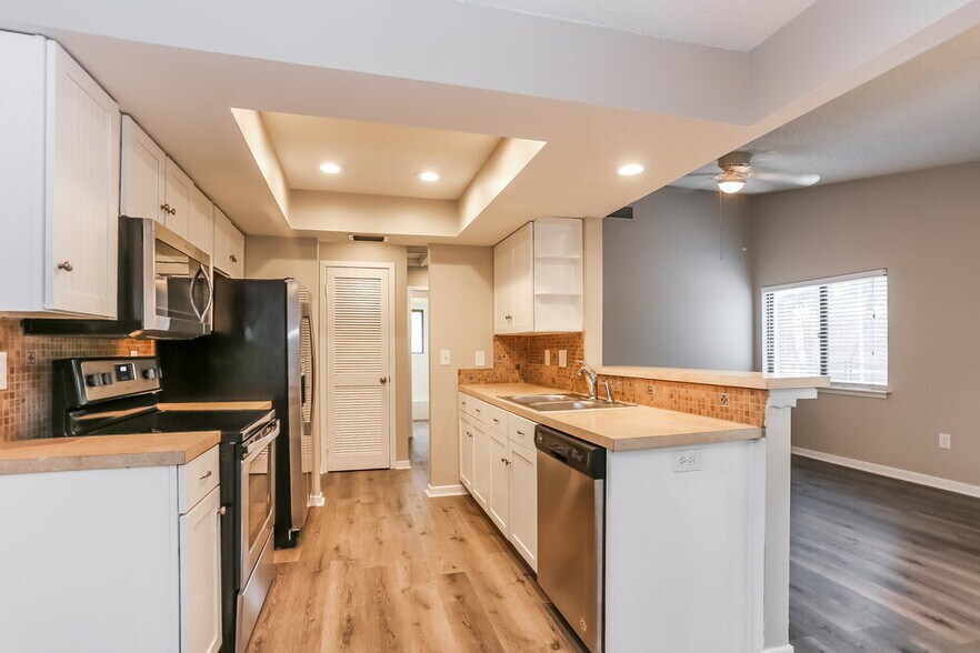 Building Photo - 40 Wicklow Cir