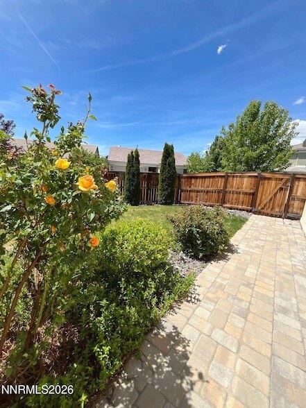 Building Photo - 522 San Carlos Dr