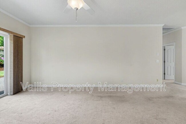 Building Photo - 1441 Ranier Loop NW