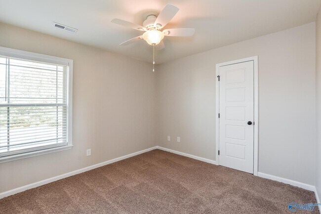 Building Photo - 107 Angela Ridge Way