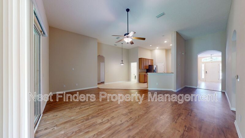 Primary Photo - 14631 Millhopper Rd
