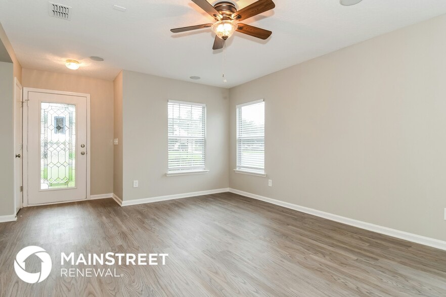 Building Photo - 12600 Wooded Bluff Ct