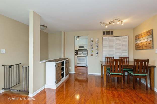 Building Photo - 1422 Tonset Ln