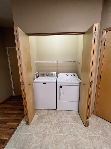 Building Photo - 1275 Alexander Way