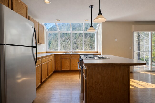 Building Photo - 42203 SE 168th St