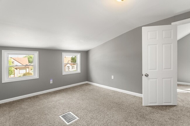 Building Photo - 4827 N 47th St