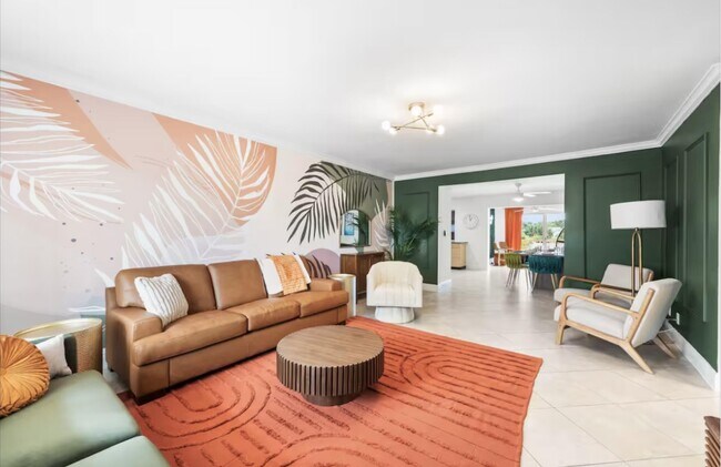 Building Photo - 3351 NW 67th St