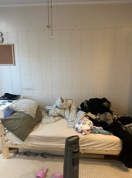 Apt 34 - 211 Park Dr