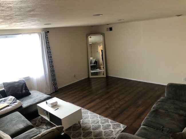Primary Photo - New home ready to rent !