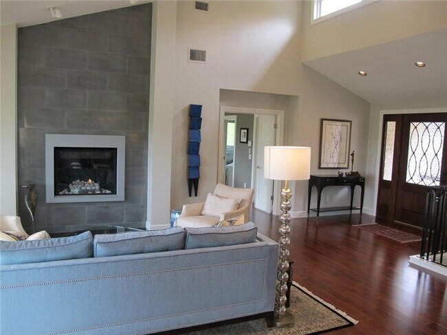 Building Photo - 8314 Appalachian Dr
