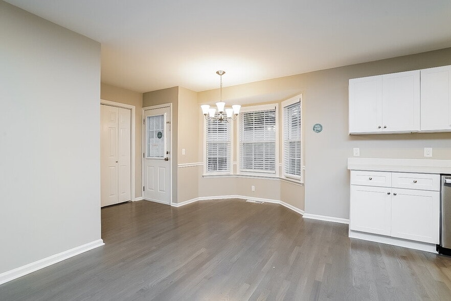 Building Photo - 1212 Orchard Mountain Ct