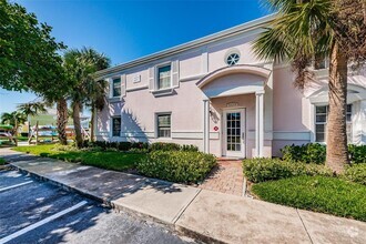 Building Photo - 5175 Coquina Key Dr SE