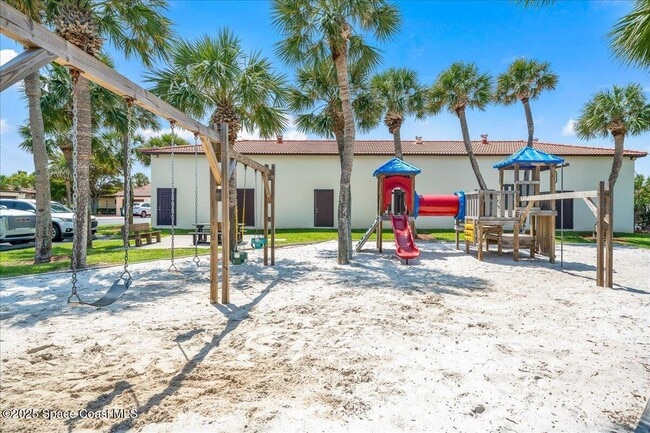 Building Photo - 3256 Sea Oats Cir