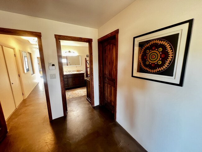 Building Photo - 46 Cattle Dr