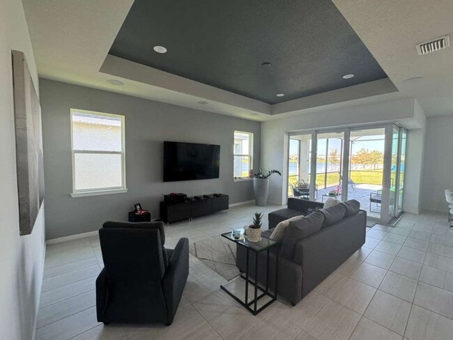 Building Photo - Modern 3-Bedroom Home with Pool and Lake View