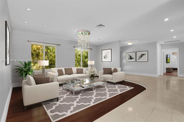 Building Photo - 11905 SW 67th Ave