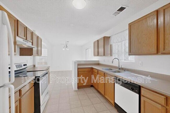 Building Photo - 915 Wood Duck Dr SW