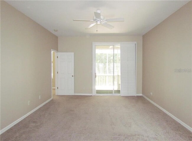 Building Photo - 4343 Lakeshore Dr