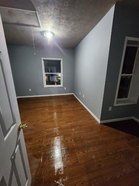 Building Photo - 2782 Latulle Ave