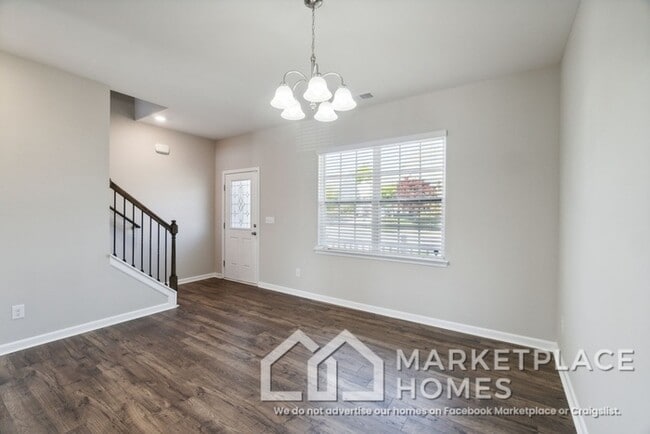 Building Photo - 9936 Brawley Ln