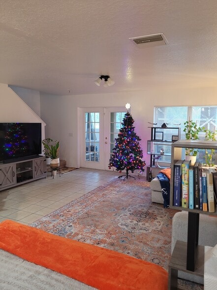 Building Photo - 5309 Aloha Seed Dr