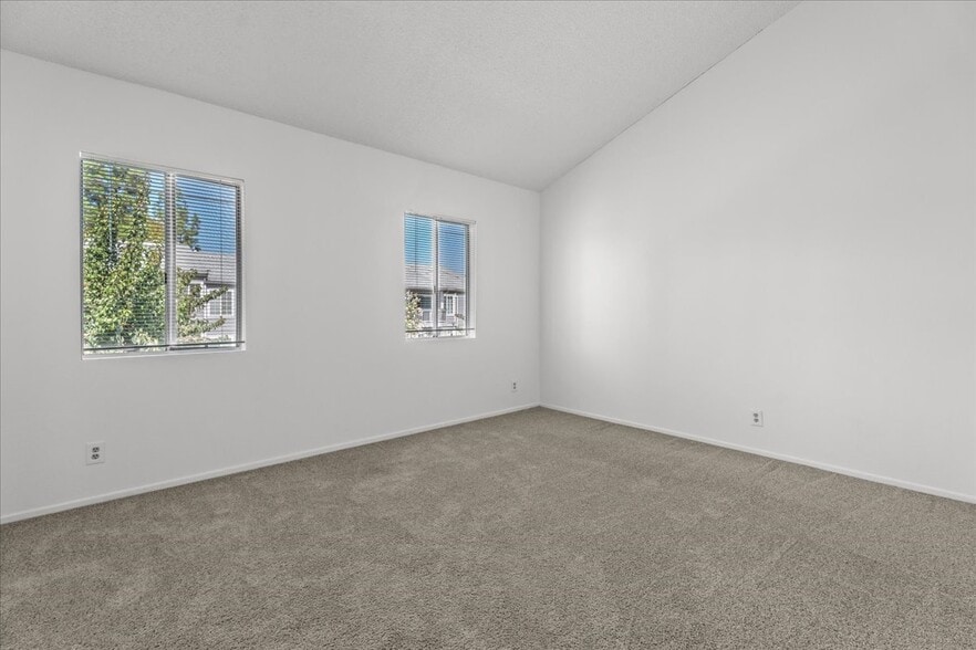 Building Photo - 9660 Sepulveda Blvd