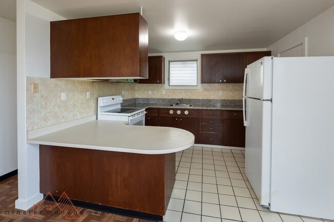 Building Photo - 2133 Metcalf St