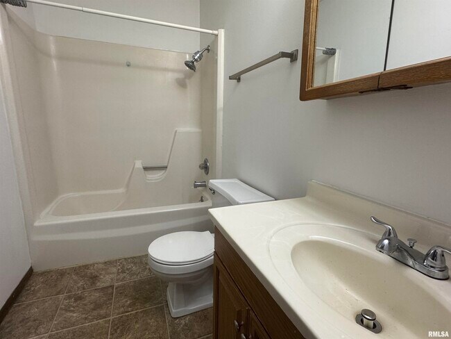 Building Photo - 3475 Winston Dr