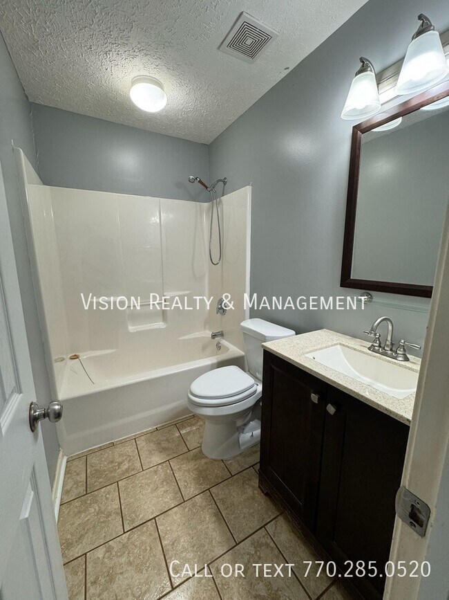 Building Photo - 210 Edgemont Dr