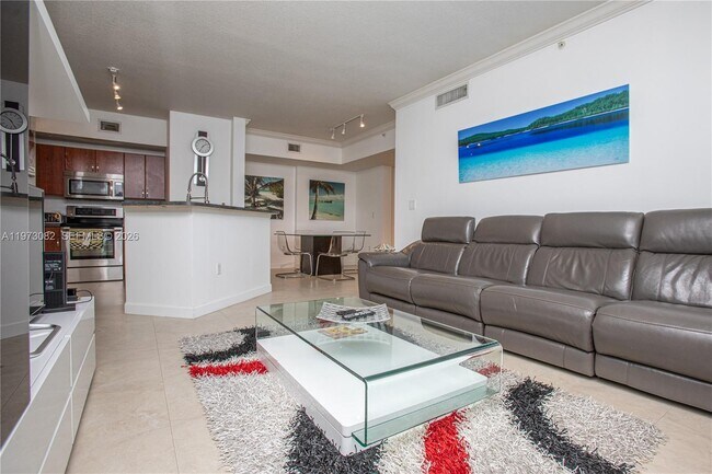 Building Photo - 9172 Collins Ave