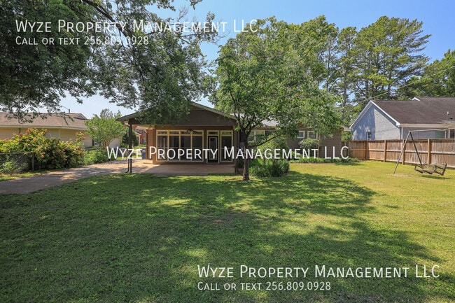 Building Photo - 1703 Sandlin Ave SE