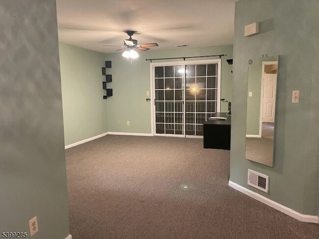 Building Photo - 420 Stratford Pl