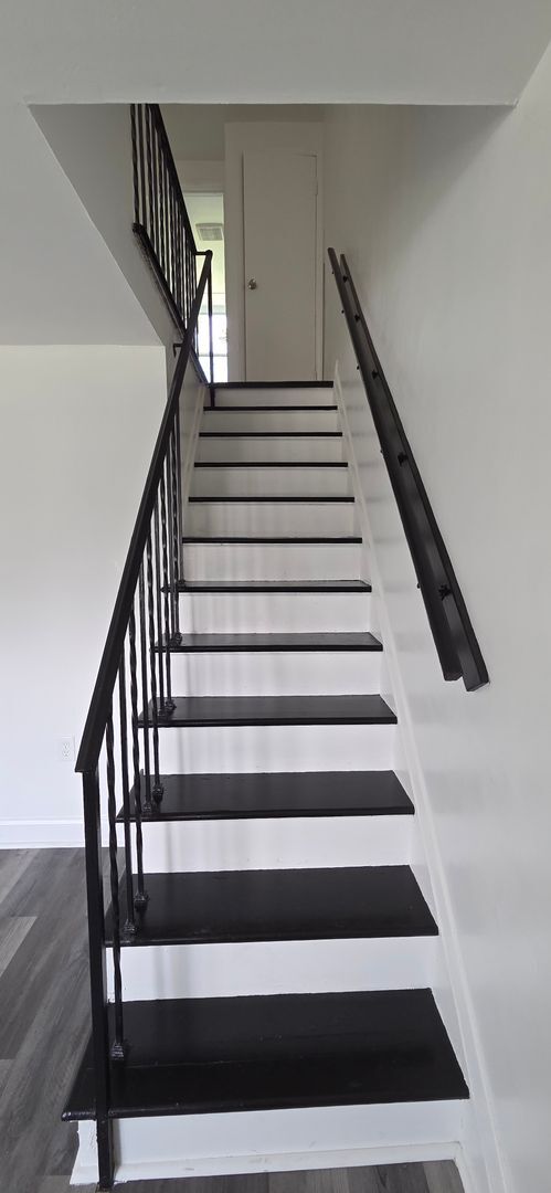 Building Photo - 3 Bedroom Townhome Minutes From Towson Town Center!